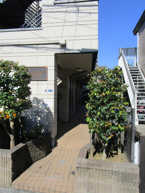 メゾンルミエールのエントランス|★エントランス★