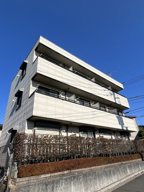 メゾンルミエール