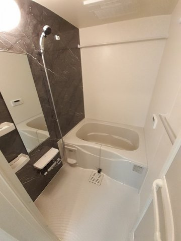 レジデンスＭＢの浴室