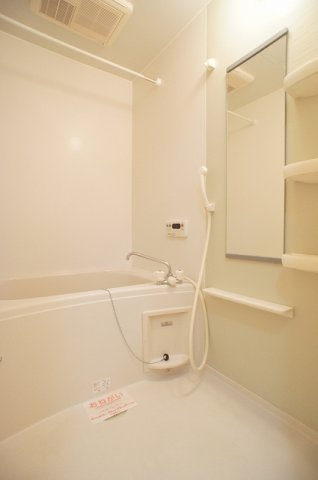 ダジュールの浴室