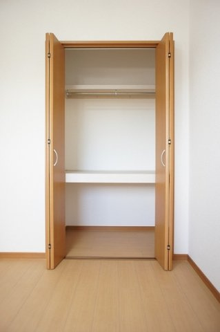 コンフォート岡小名Ａの収納
