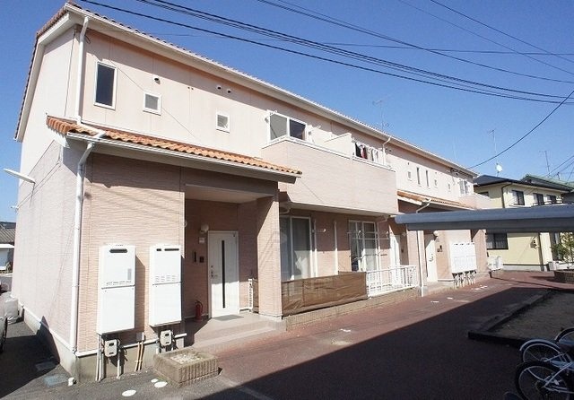 コンフォート岡小名Ａの外観