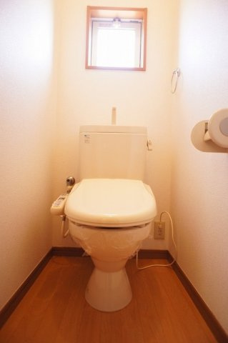 コンフォート岡小名Ａのトイレ