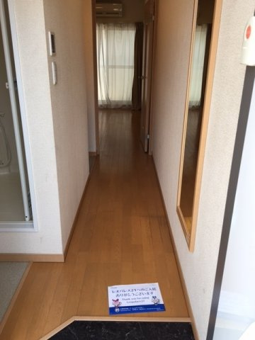 レオパレスＴＯＲＲＡＮＣＥの玄関