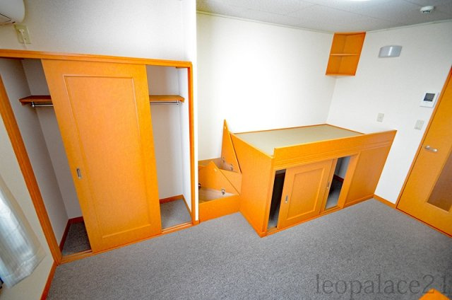 レオパレスエパティークの内装|実際と異なる場合がございます。