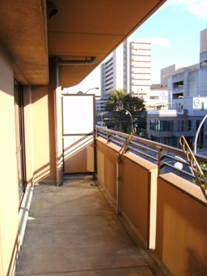 【バルコニー】 | バードランド