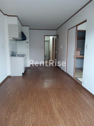 プロパティ中之町の居間・リビング