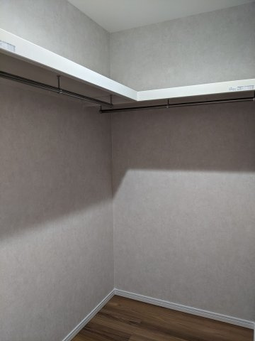 ※商談中※八戸市長苗代内舟渡　E棟の収納