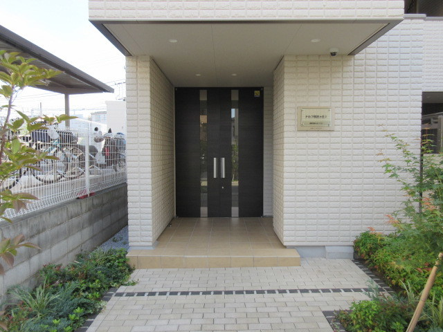 ドルフ朝志ヶ丘Ⅰのエントランス|★オートロック付きエントランス★