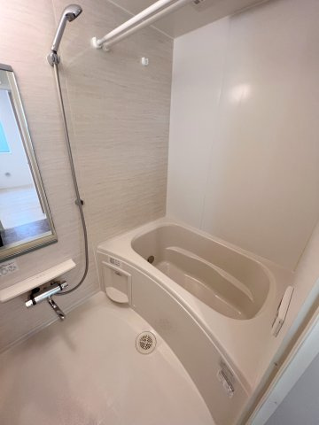 ドルフ朝志ヶ丘Ⅰの浴室|★追焚機能　浴室乾燥機付きのバスルーム★