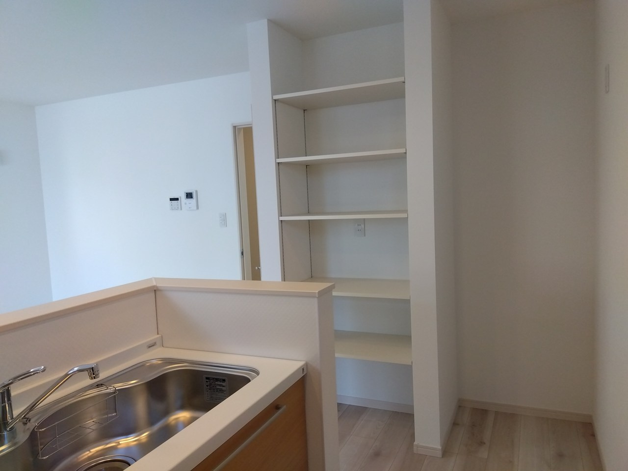 三沢市緑町　Ｂ棟の居間・リビング