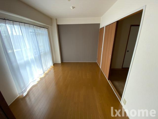 リファインドカースルの居間・リビング|ゆったり過ごせる居間です