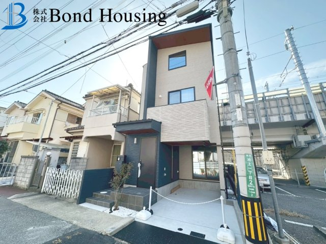 床暖房標準装備で暖かいお家　池上1丁目　新築戸建の前面道路含む現地写真