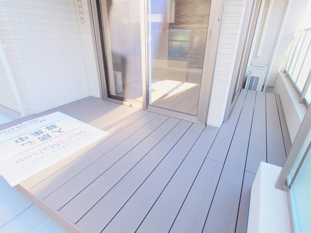 ＬａＶｉｔａ（ラ・ヴィータ）のバルコニー