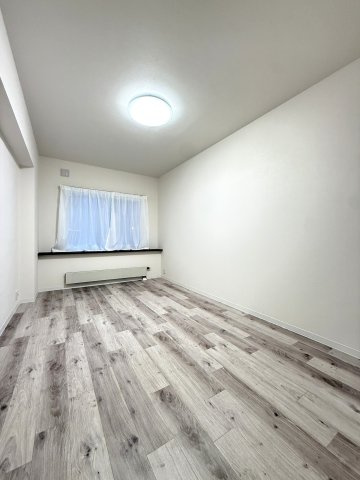 クルーザーバレー山鼻の洋室