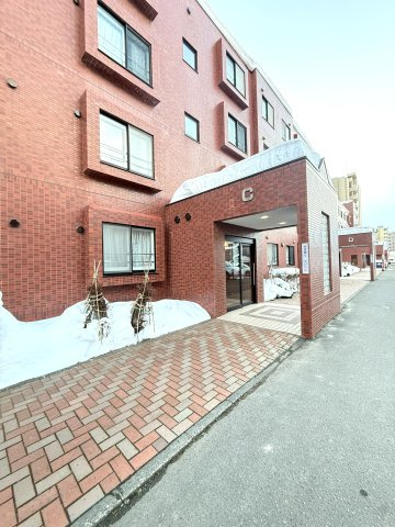 クルーザーバレー山鼻の外観