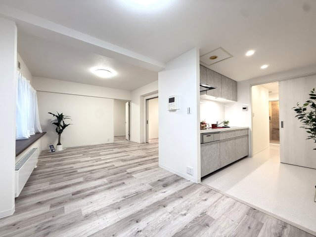 クルーザーバレー山鼻の居間・リビング