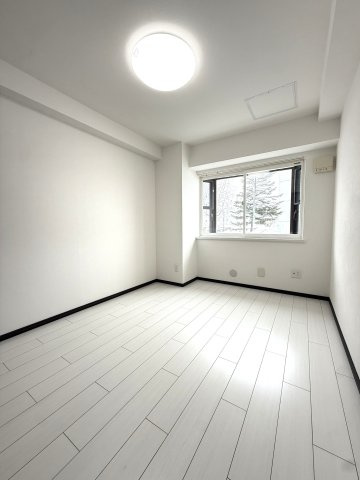 サンウィング清田の洋室