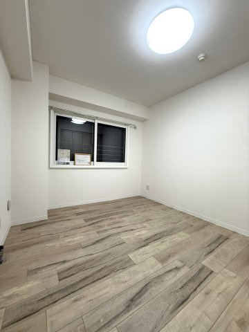 シャンボール南12条の洋室