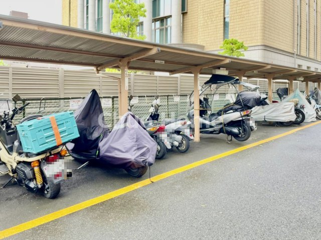 コンドミニアム葛西の駐車場|【バイク置場】最新の空き状況や費用などの詳細は担当スタッフまでお問い合わせください。