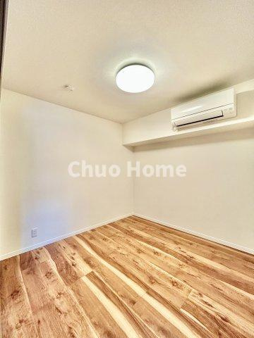 コンドミニアム葛西の子供部屋|【子供部屋】お子様を持つ家庭の約6割が「家族や子どものため」に購入を希望。入学後の転校を避け、広い空間でのびのび育てたいなどの親心が、家探しのきっかけになっているようです。