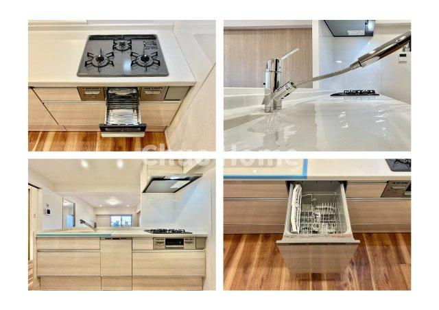 コンドミニアム葛西のキッチン|【システムキッチン】ワイドで収納豊富な使い勝手の良いカウンターキッチンには、食洗器や伸縮タイプのキッチン水栓、三ツ口コンロ・魚焼きグリルなどの便利な設備が標準完備されています。