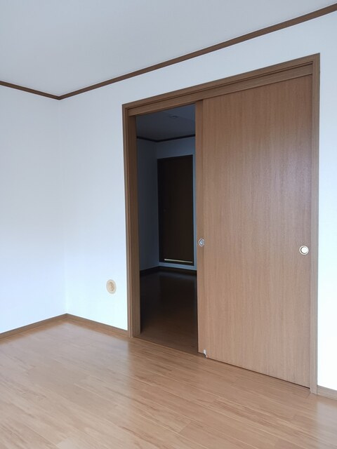 ヒルズハウス　ソレイユの居間・リビング|その他