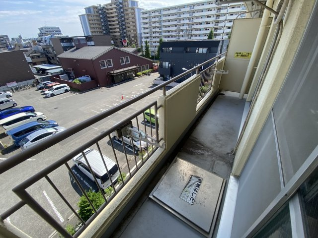 GSハイム蓮根のバルコニー