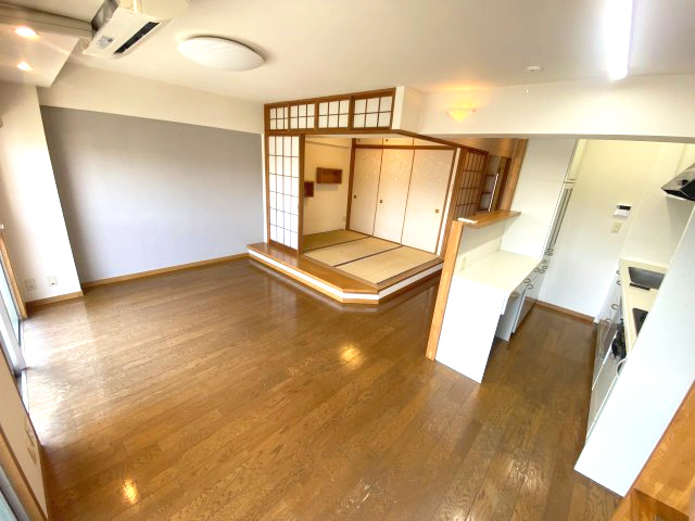 GSハイム蓮根の居間・リビング