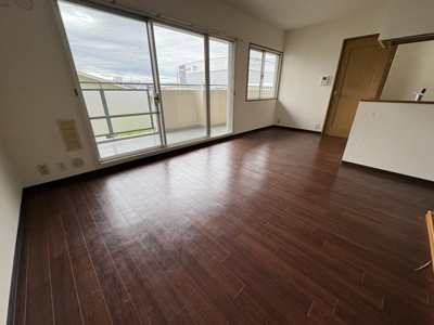 【居間・リビング】 | グランフェルティ平野加美