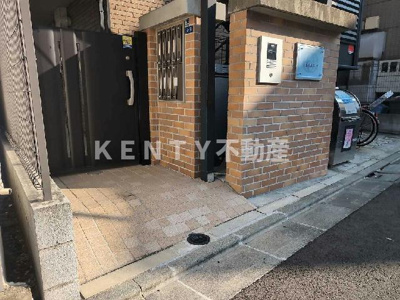 【エントランス】 | レオネクストルミネスⅠ | 毎日通るエントランスはこのようになっています