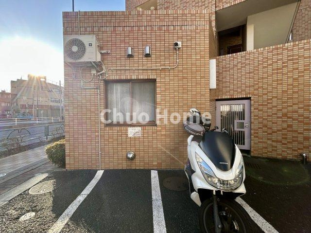 ダイアパレス亀戸・立花の駐車場|【バイク置場】最新の空き状況や費用などの詳細は担当スタッフまでお問い合わせください。