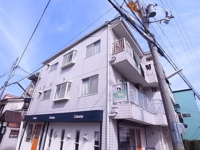 星が丘アパートメントの外観