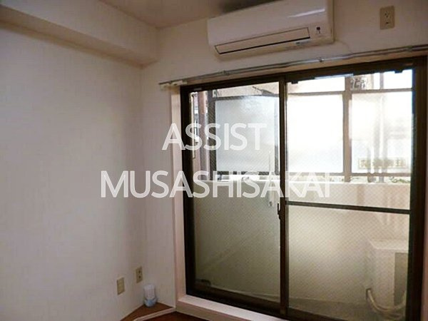 ル・フリメールのバルコニー