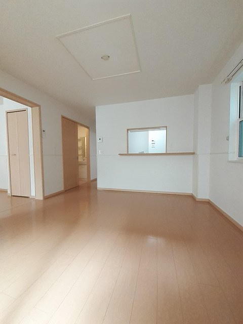 ベルアルモニーＢの居間・リビング