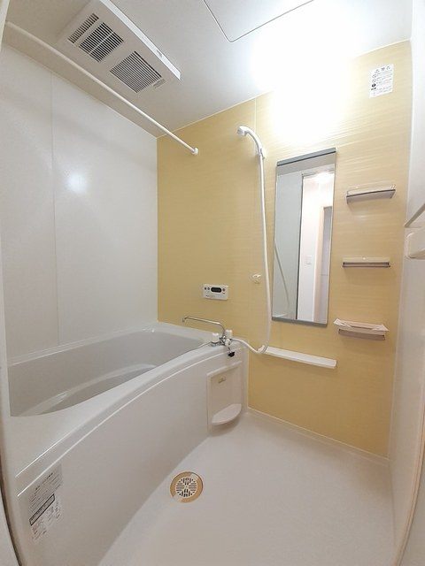 ベルアルモニーＢの浴室