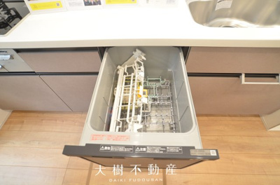 【キッチン】 | 綾瀬市綾西1丁目　新築戸建て　全１棟【仲介手数料無料】