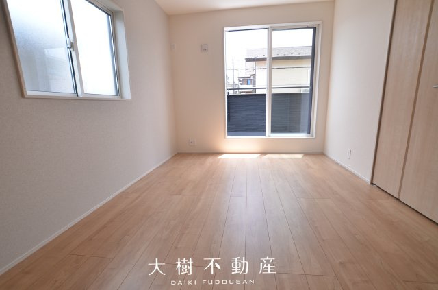 【洋室】 | 綾瀬市綾西1丁目　新築戸建て　全１棟【仲介手数料無料】 | 2階　洋室1（7.0帖）