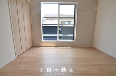 【洋室】 | 綾瀬市綾西1丁目　新築戸建て　全１棟【仲介手数料無料】 | 2階　洋室2（5.25帖）