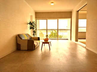 【居間・リビング】 | 香枦園シーサイドヴィラ