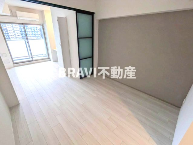 アーバネックス梅田中崎町Ⅱ BRAVI不動産の居間・リビング