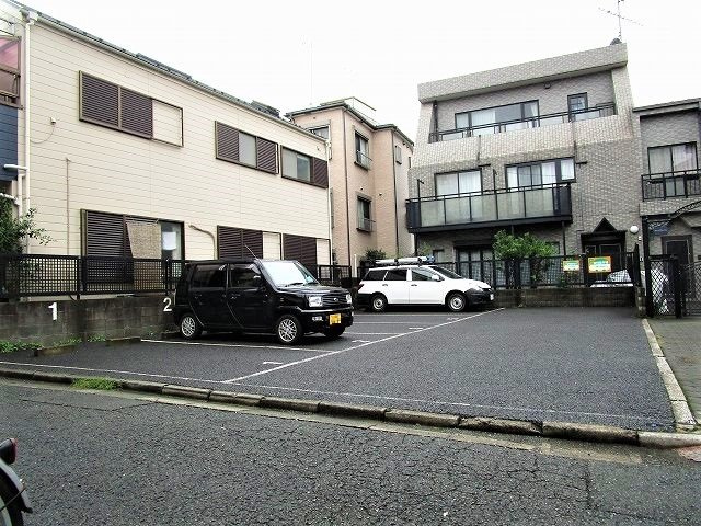 鏑木宏昌駐車場