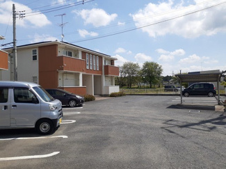 【駐車場】 | ブルック　Ａ | 駐車場完備です