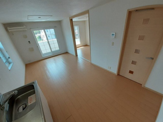 【居間・リビング】 | ブルック　Ａ | ゆったり過ごせる居間です