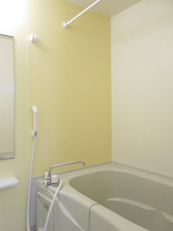 【浴室】 | フォルトゥーナ・Ⅰ | 落ち着いた空間のお風呂です