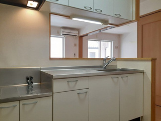 【キッチン】 | ルーチェ・デル・ソーレ | キッチンでお料理をお楽しみください