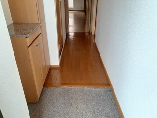 【玄関】 | ルーチェ・デル・ソーレ | きれいな玄関です