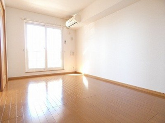 【居間・リビング】 | メゾン・パルテ－ルＥ | 居間です