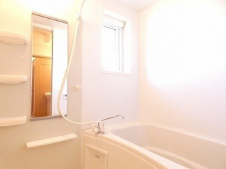 【浴室】 | メゾン・パルテ－ルＥ | ゆったり過ごせるお風呂です