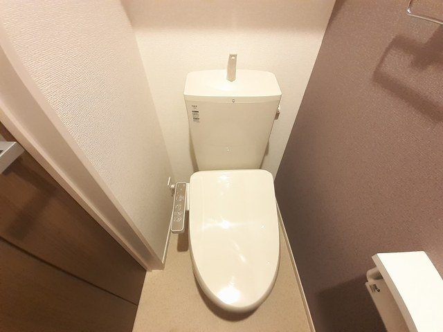 スイレンティ　１のトイレ|コンパクトで使いやすいトイレです